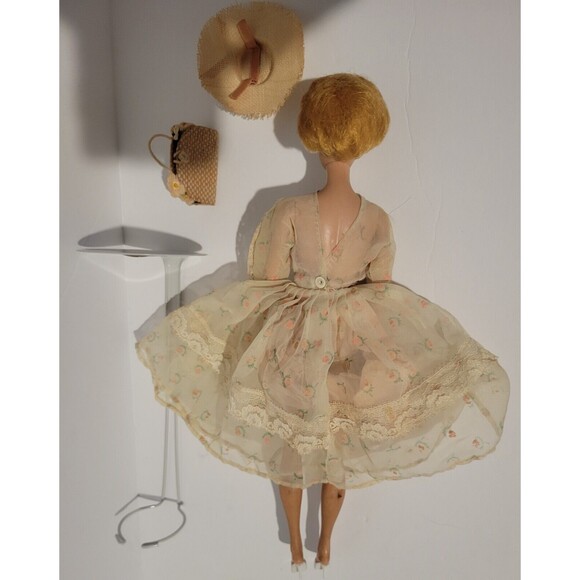 Vintage Midge Barbie Bubblecut 1963 with Dress, Sheath Sensation Hat, Purse - Picture 5 of 11